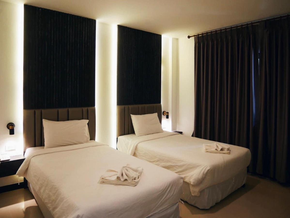 President Hotel Udonthani Екстер'єр фото