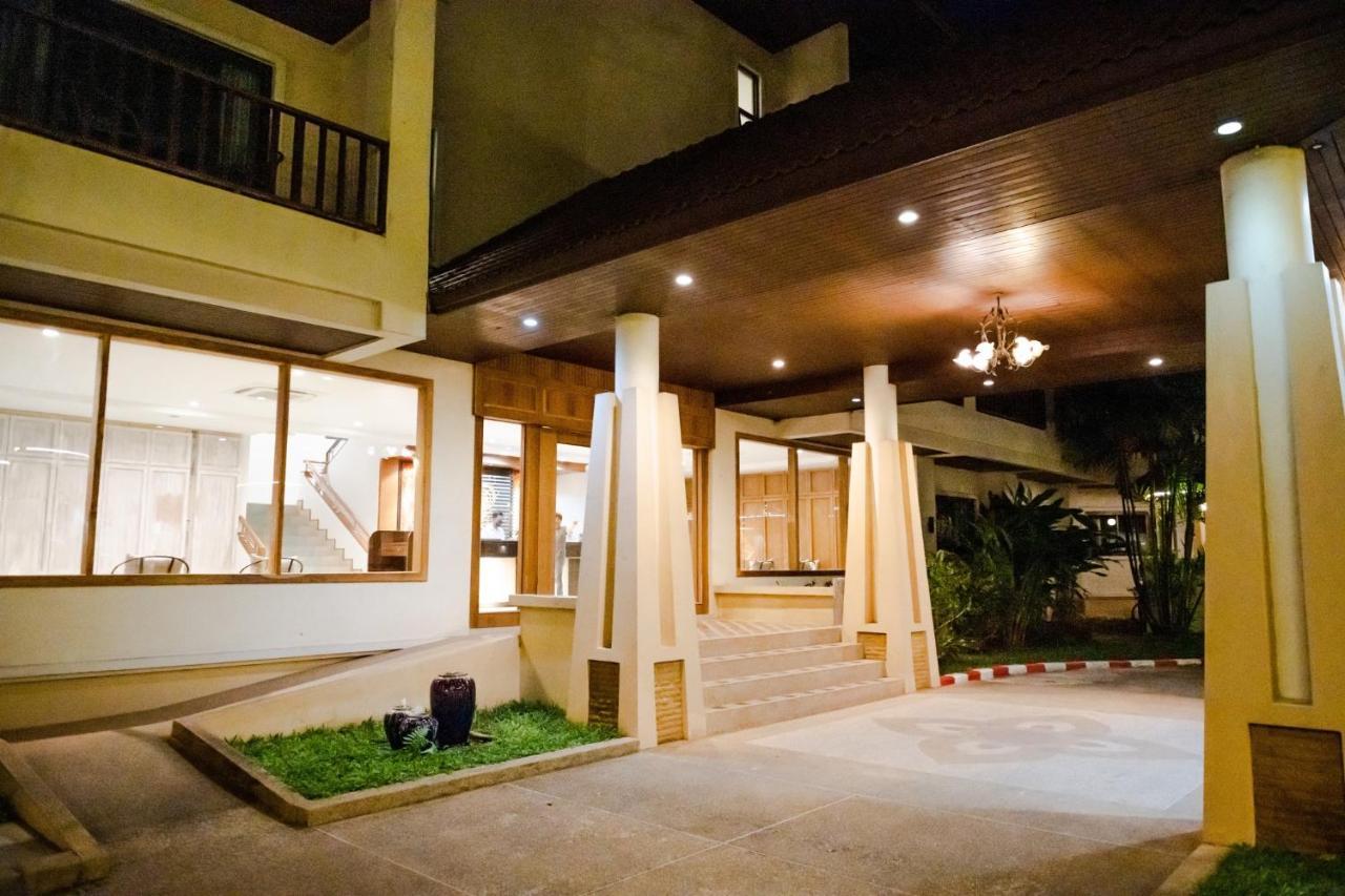 President Hotel Udonthani Екстер'єр фото