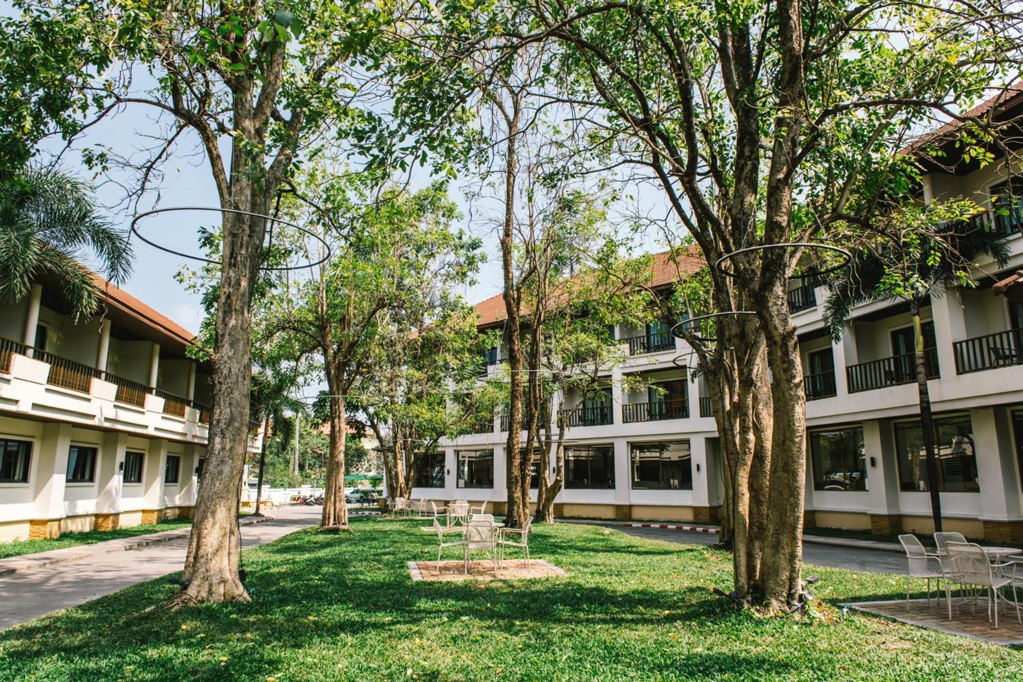 President Hotel Udonthani Екстер'єр фото