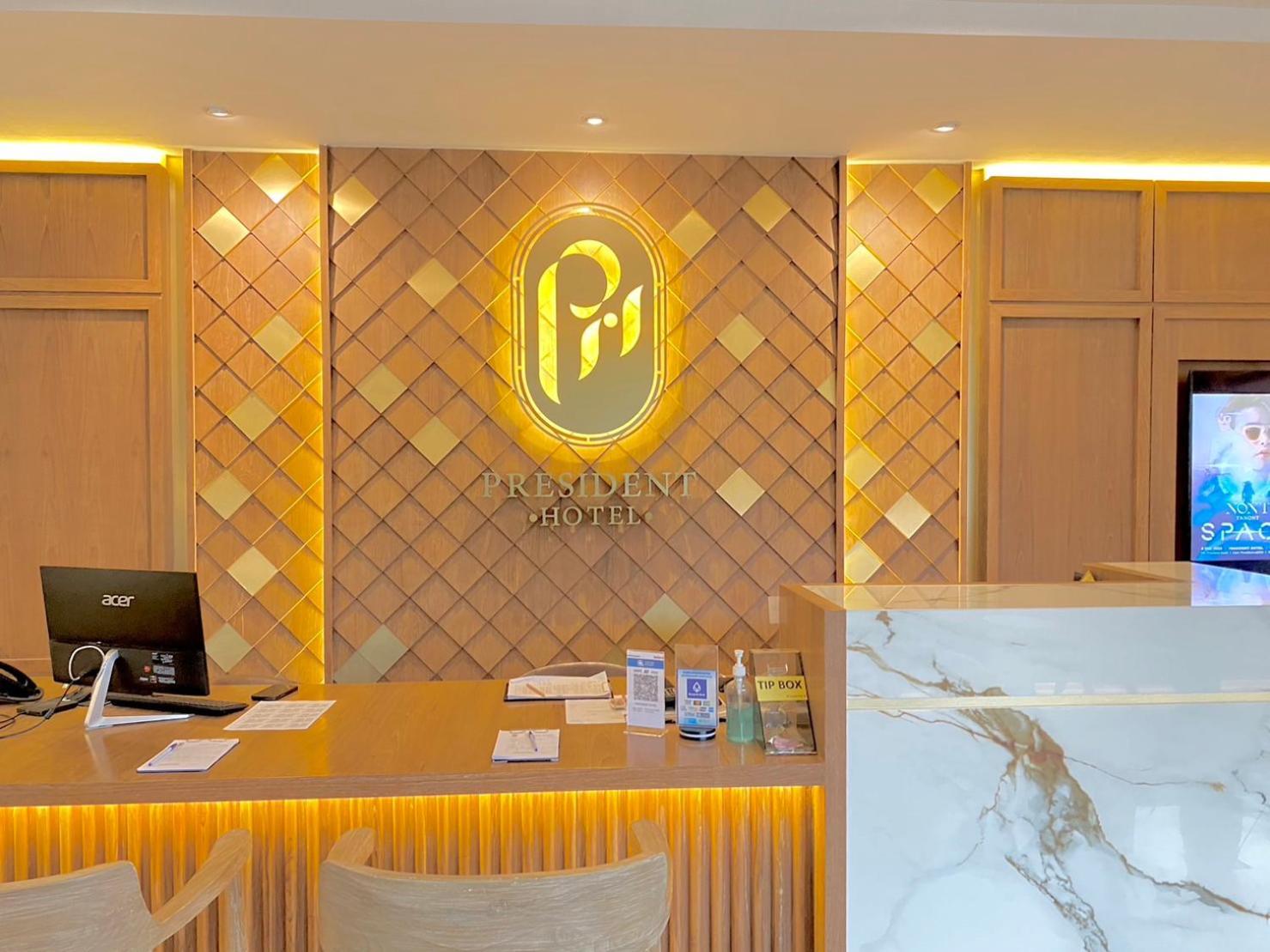 President Hotel Udonthani Екстер'єр фото